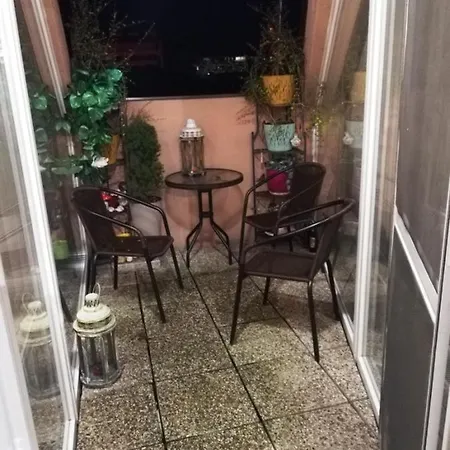 Διαμέρισμα Galeria Stastie