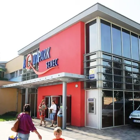 Διαμέρισμα Galeria Stastie *